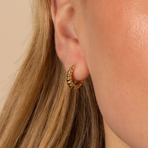 Adina Eden Thin Twisted Hoop Earrings - Picture 4 of 8